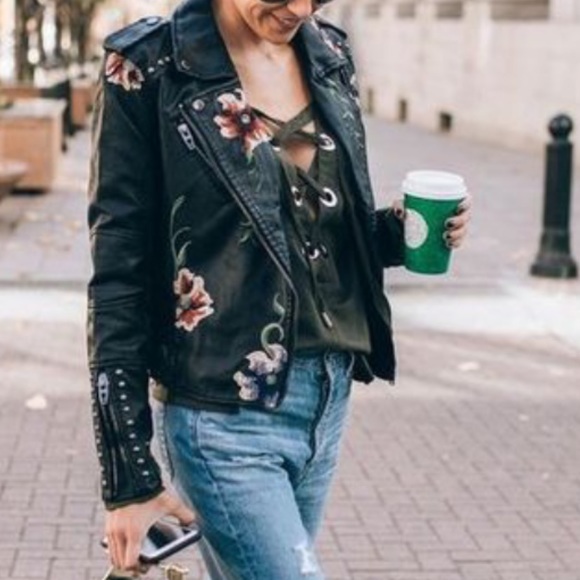 Beautiful Faux Leather Free People Feel - Picture 6 of 6